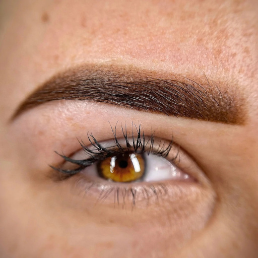 Sopracciglia Sfumate Lecce